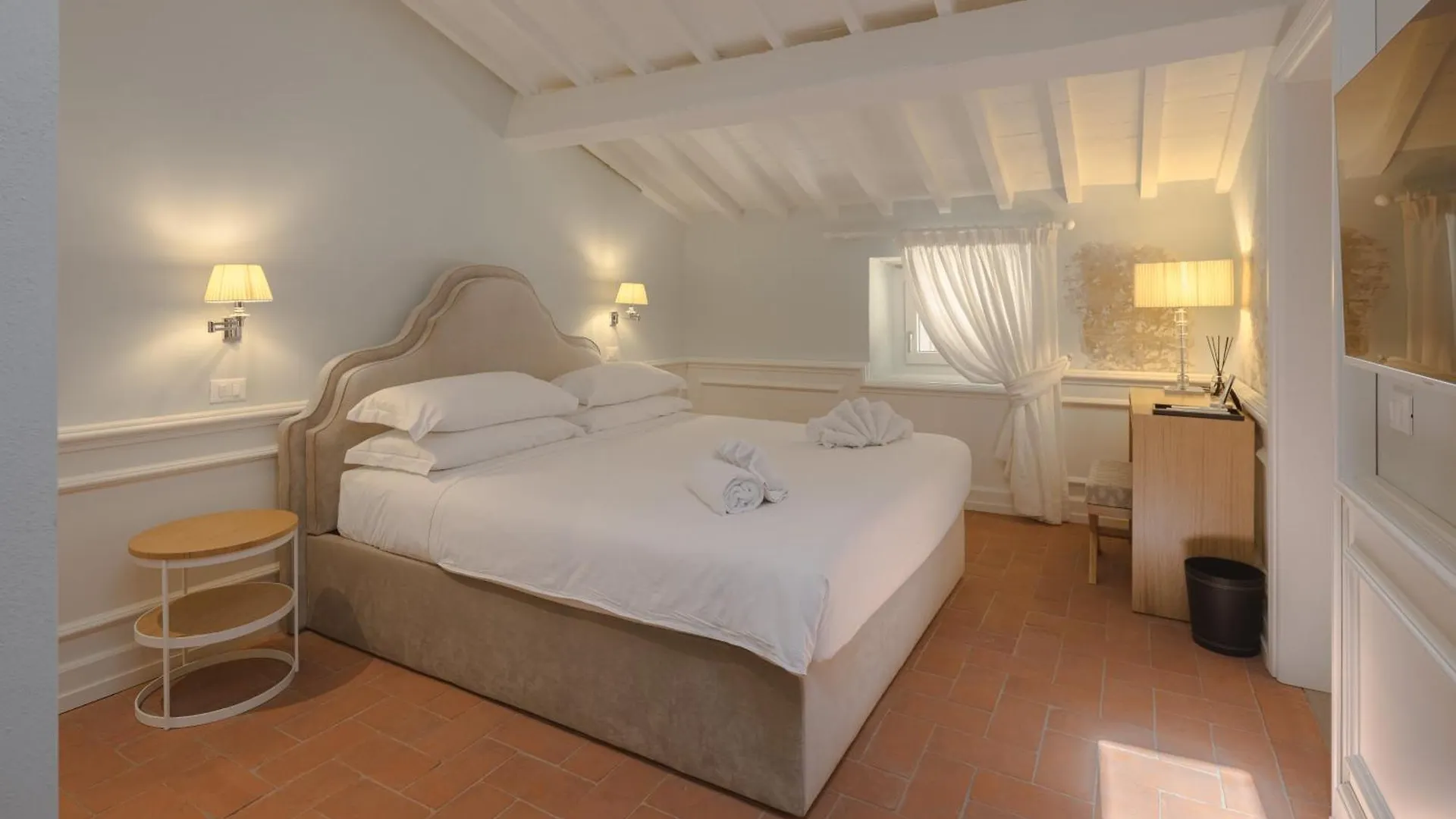 Konukevi Relais Condotta Floransa