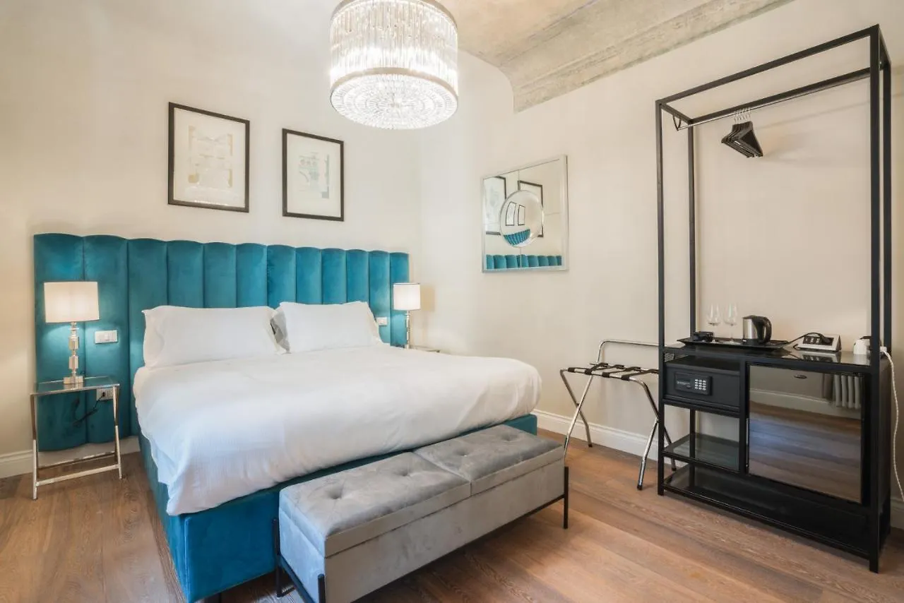 Relais Condotta Florence Italy
