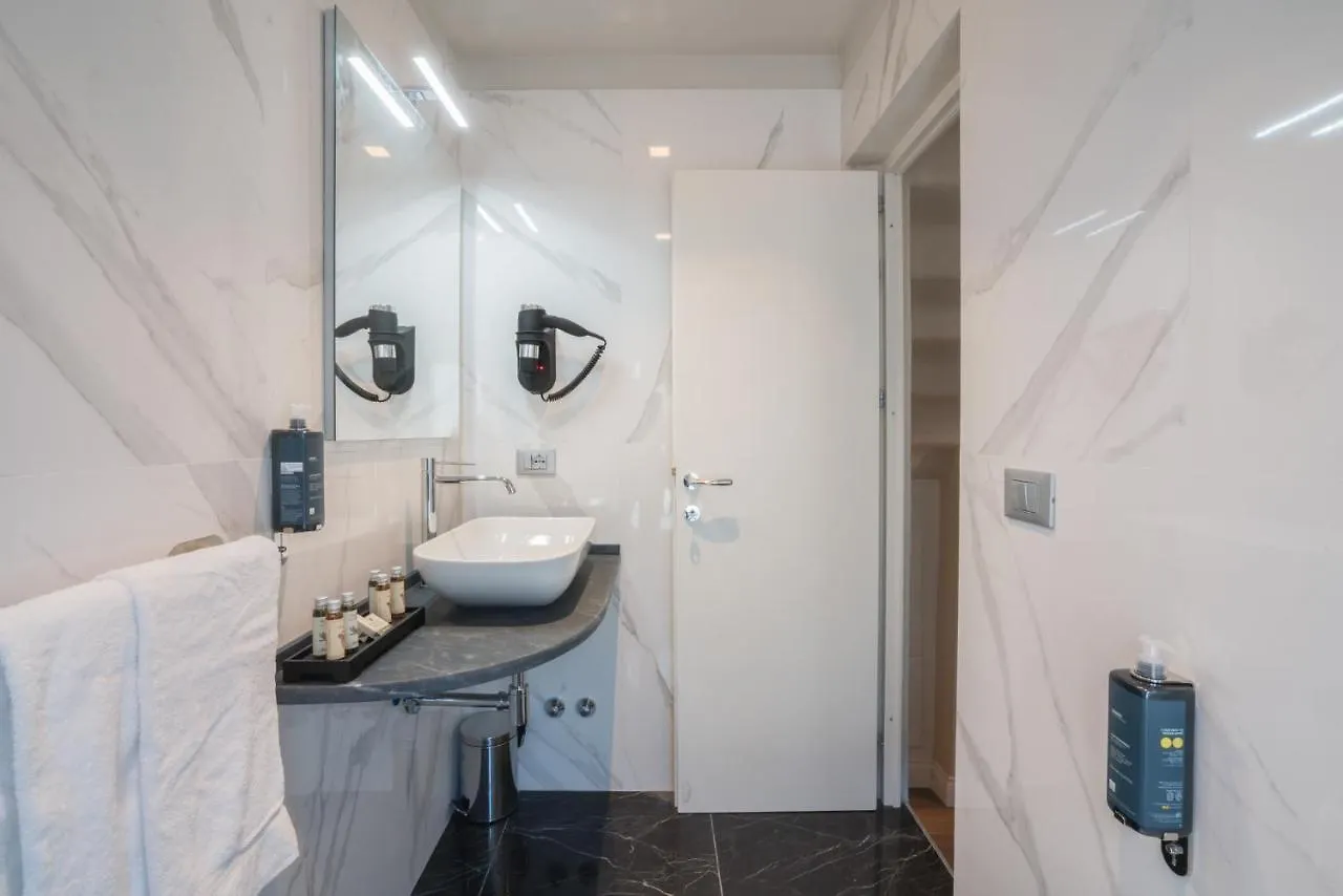 Relais Condotta Florence Italy