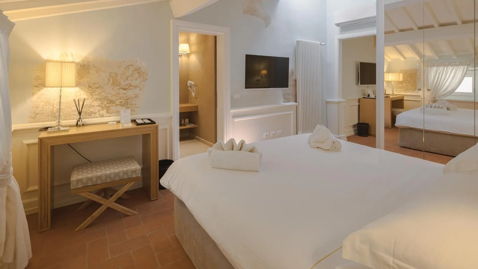 Relais Condotta Florence 4*,  Italy